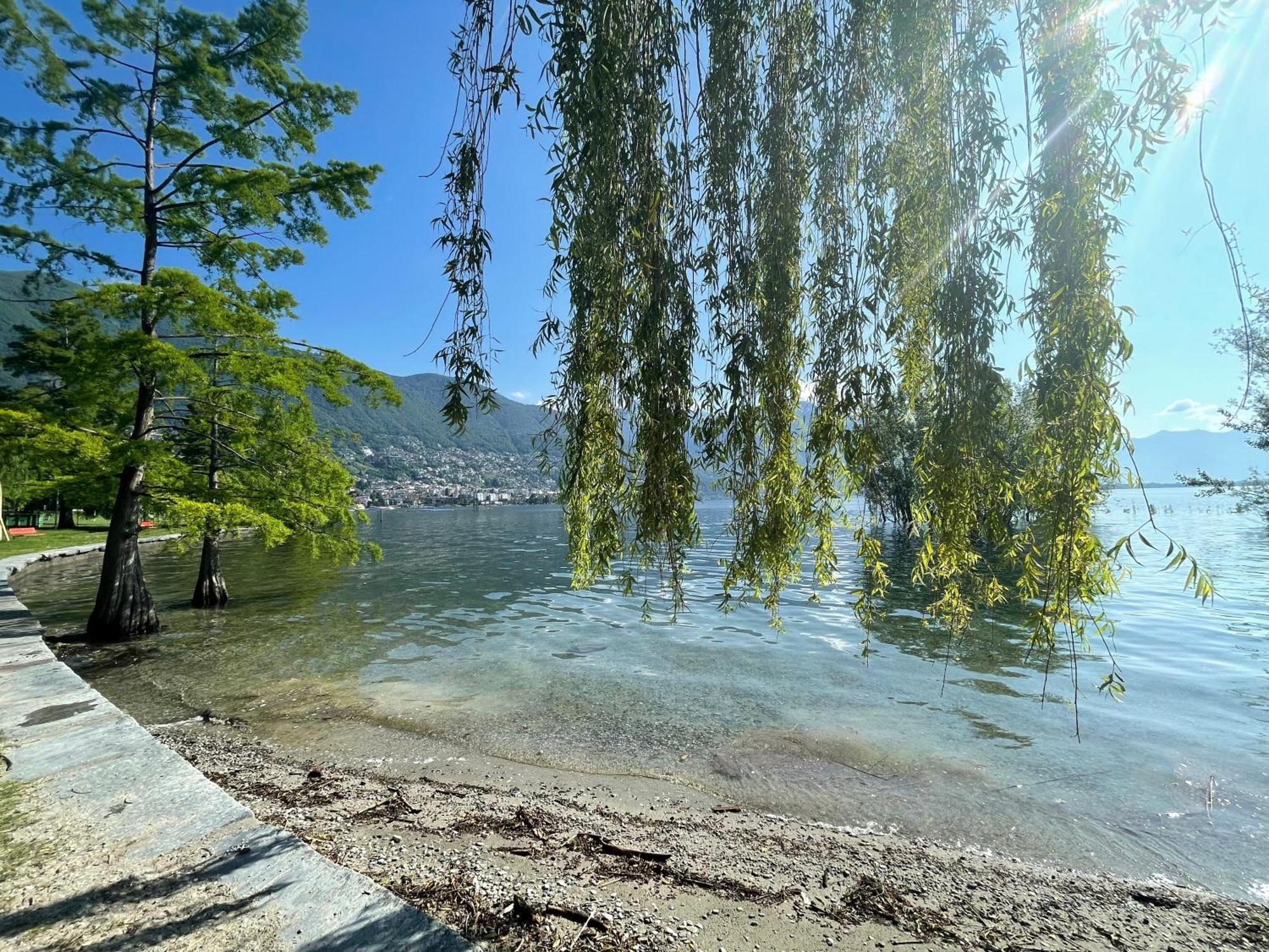 Locarno: Casa Lido Apartment Екстериор снимка